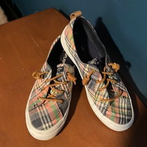 Sperry plaid